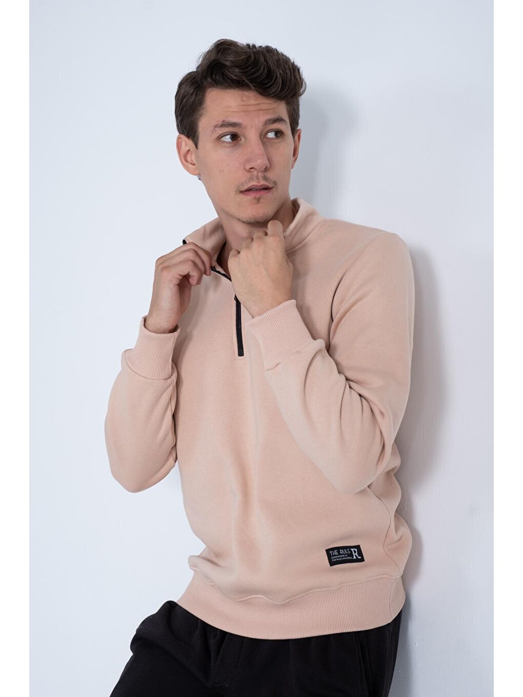 Kahverengi Regular Fit Yarım Fermuarlı Dik Yaka İçi Yumuşak Tüylü Erkek Sweatshirt RF0209