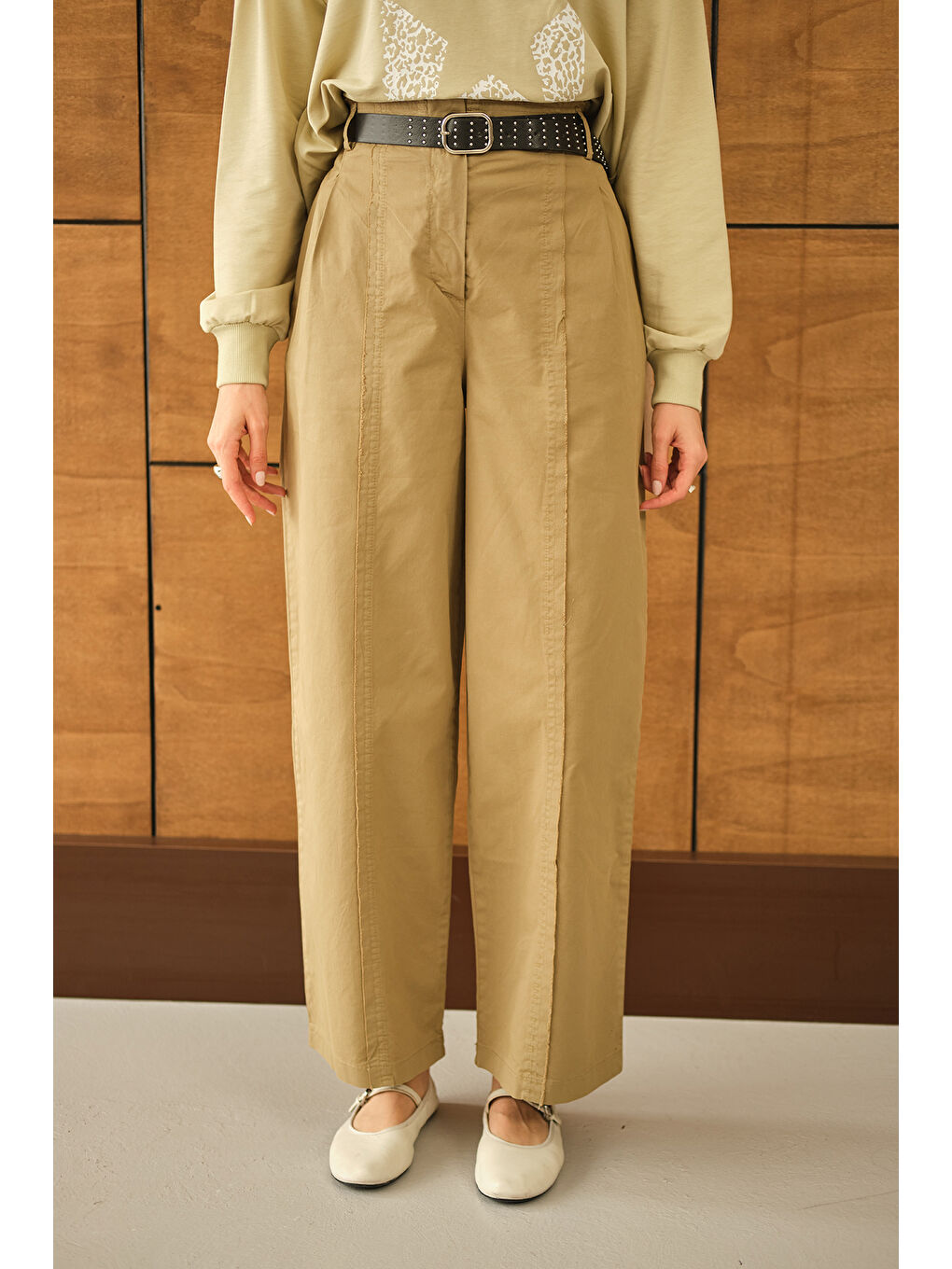 Kadın Çima Detaylı Kemerli Pantolon Haki Yeşil-2