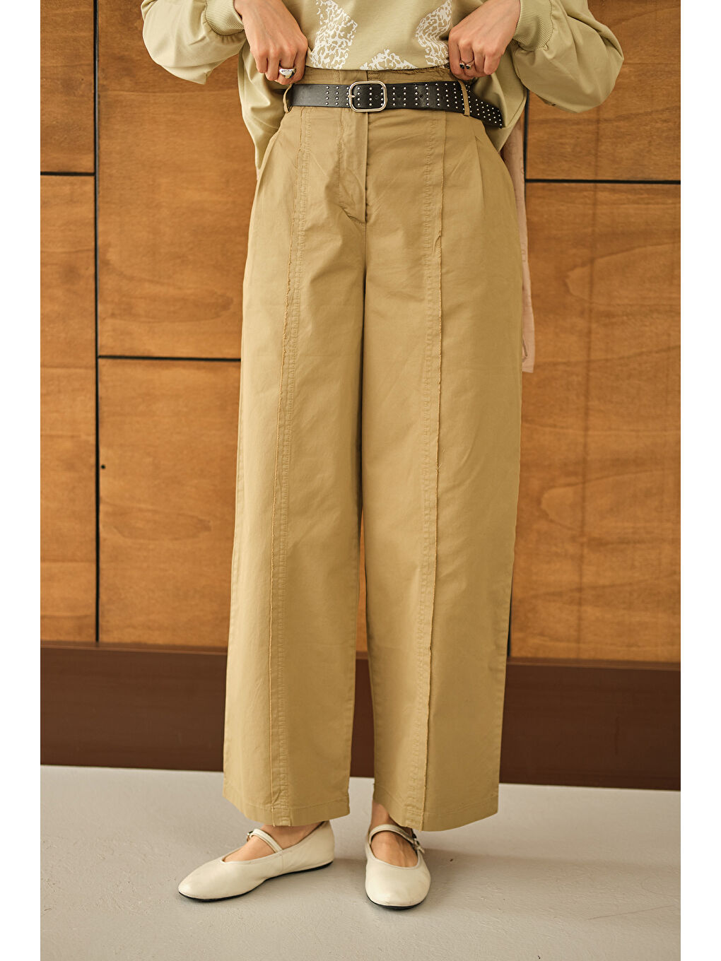 Kadın Çima Detaylı Kemerli Pantolon Haki Yeşil-4