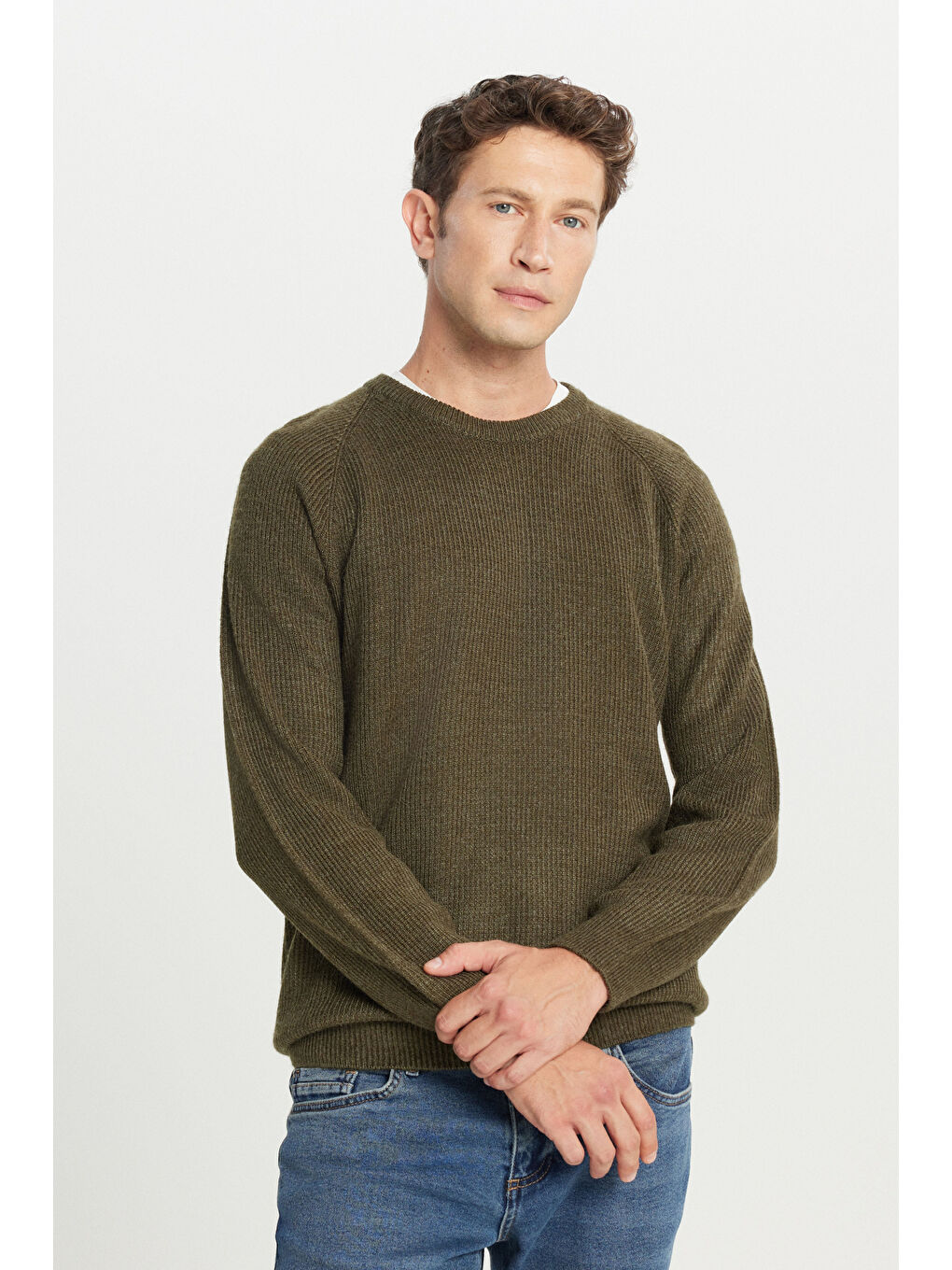 Erkek Haki Standart Fit Normal Kesim Bisiklet Yaka Jakarlı Triko Kazak-2