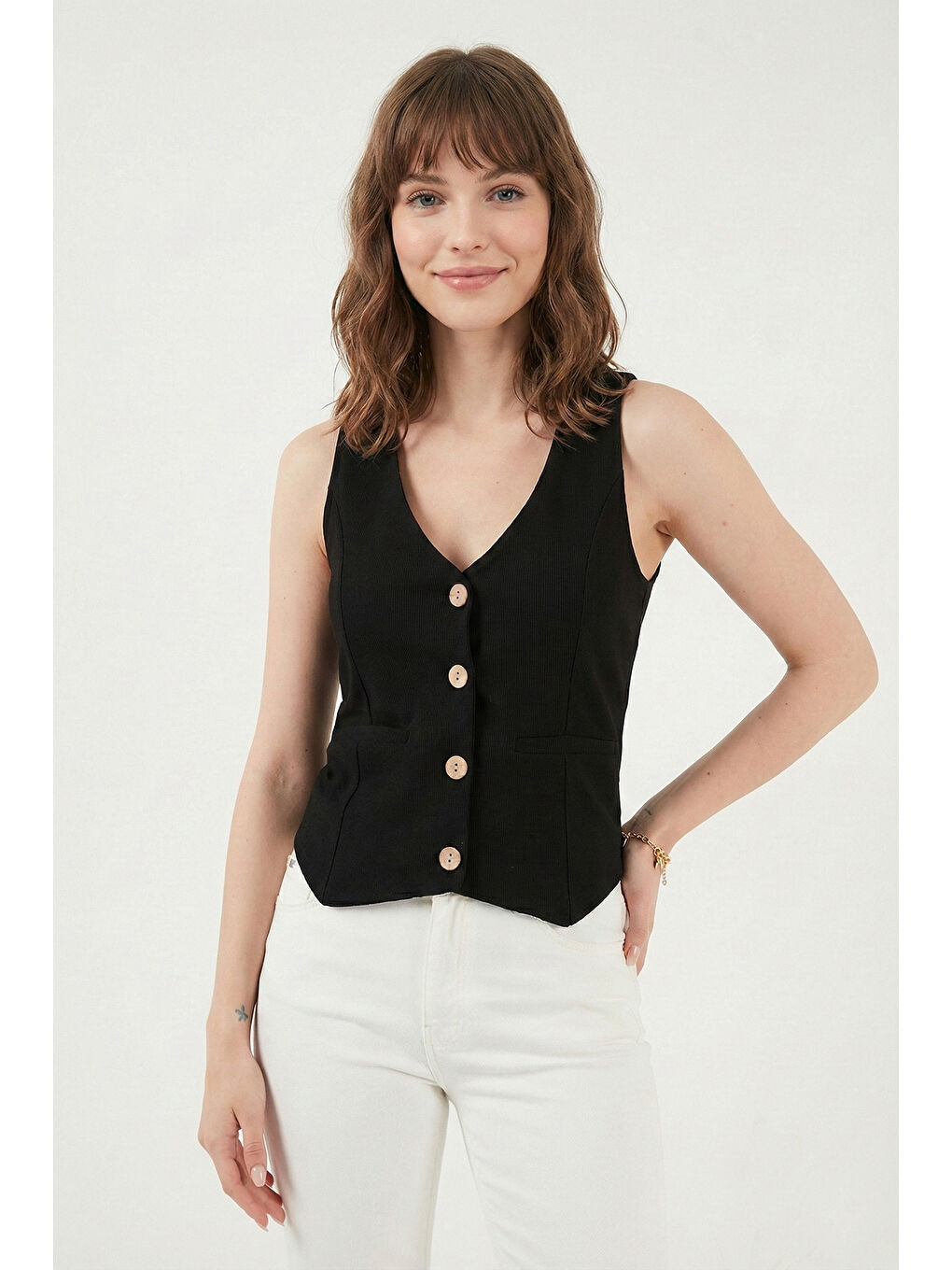 Siyah Fittili Regular Fit V Yaka Düğmeli Kadın Yelek 5866559-2