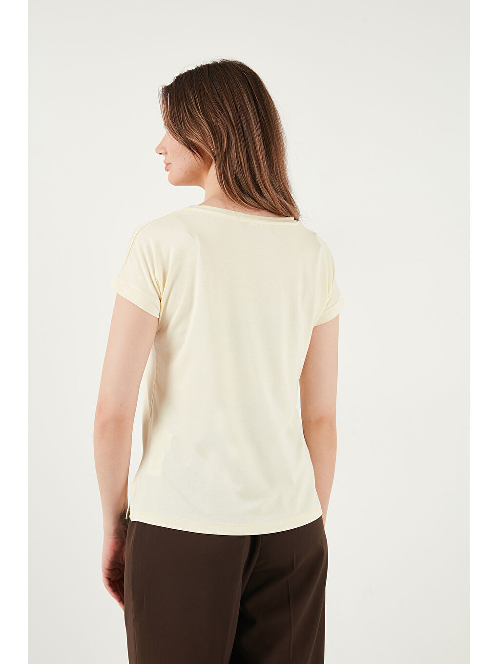 Sarı V Yaka Rahat Kesim Kadın Bluz 5862000-6