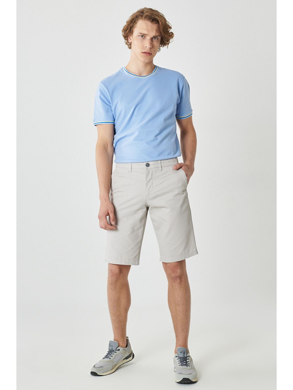 Bej Erkek Taş Slim Fit Dar Kesim Armürlü %100 Pamuk Casual Chino Şort-4