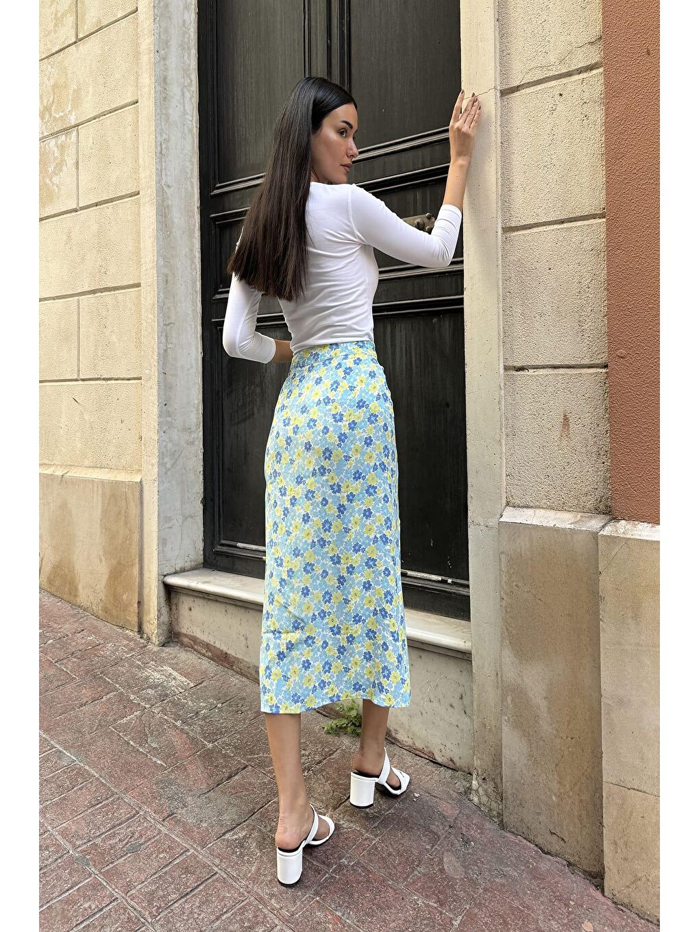 Doğal Viskon Çift Yırtmaç Desenli Mavi Etek-1