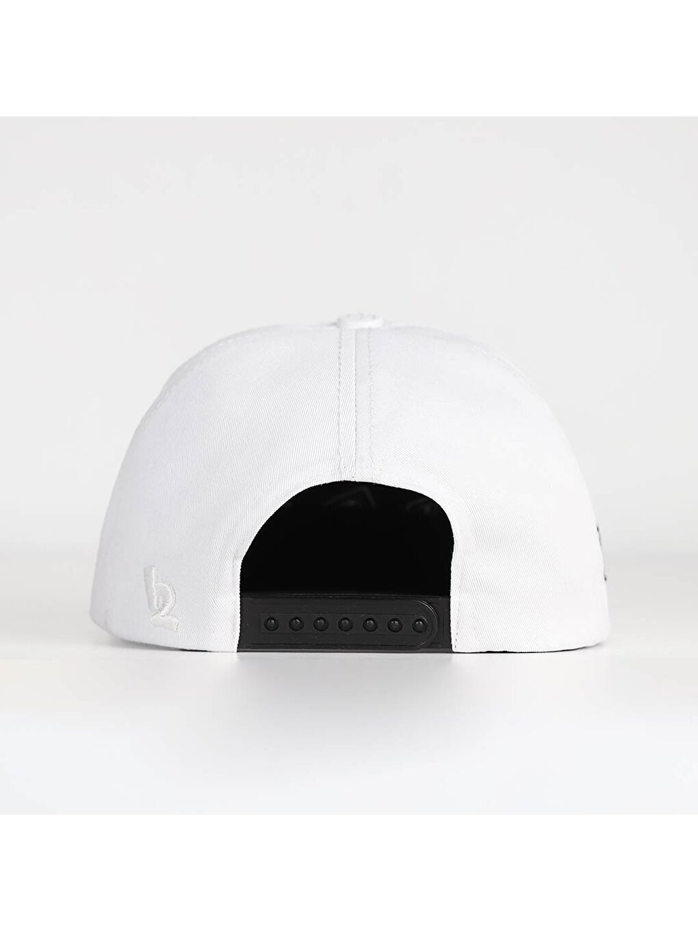 Boğa Logolu Siyah-Beyaz Hip Hop Şapka-6