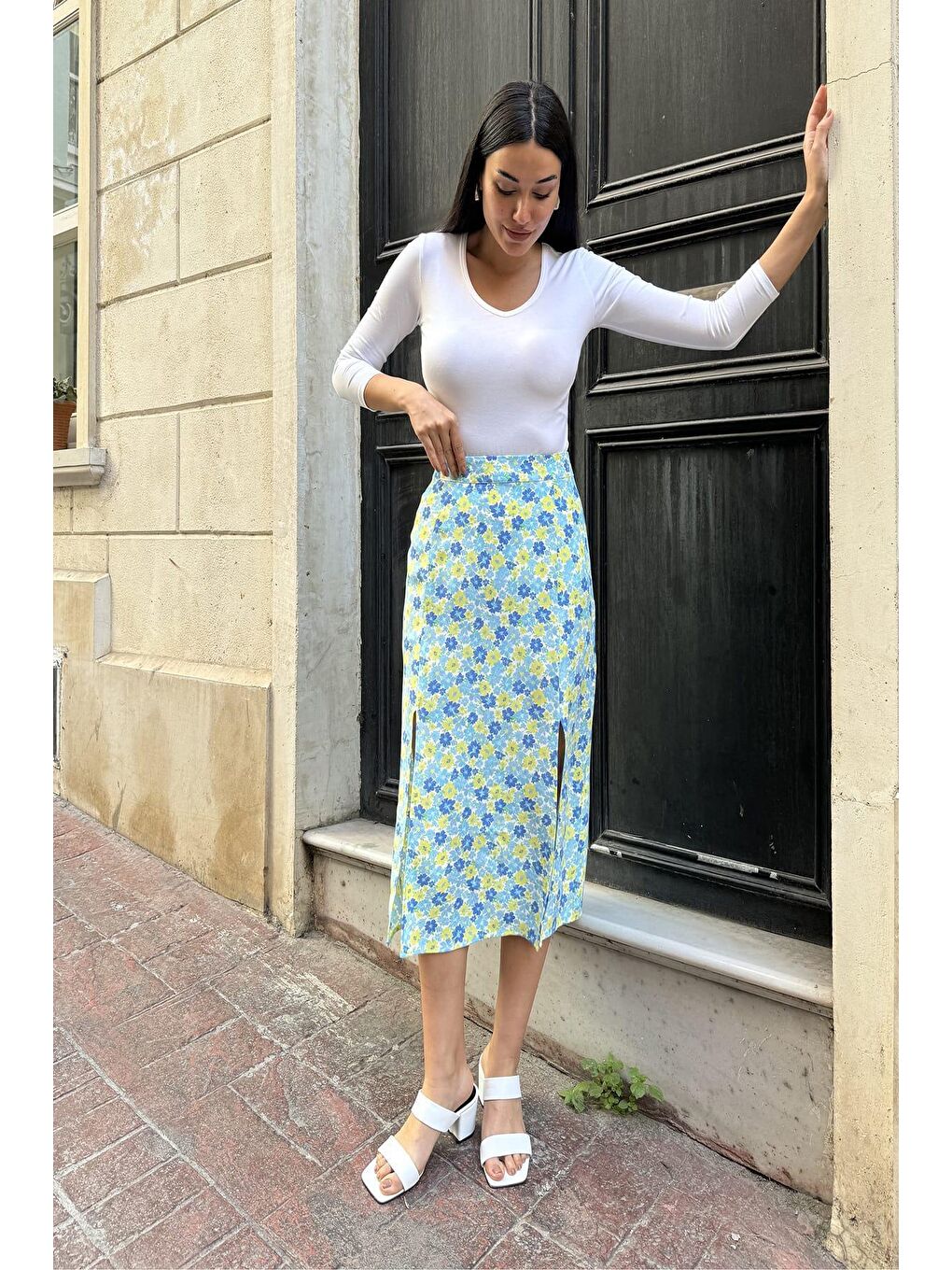 Doğal Viskon Çift Yırtmaç Desenli Mavi Etek-3