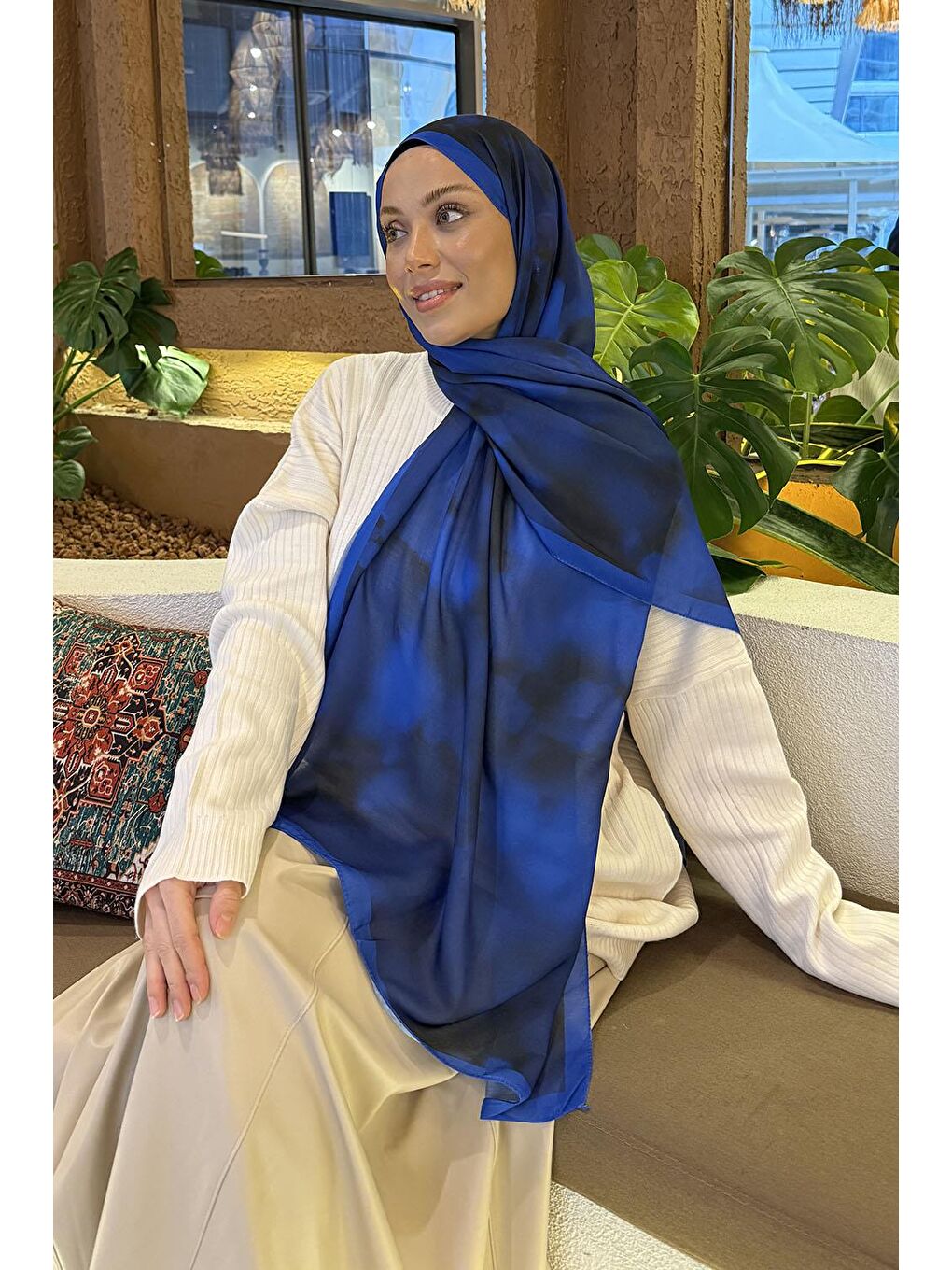 Batik Desen Soft Şal Saks Mavisi-2