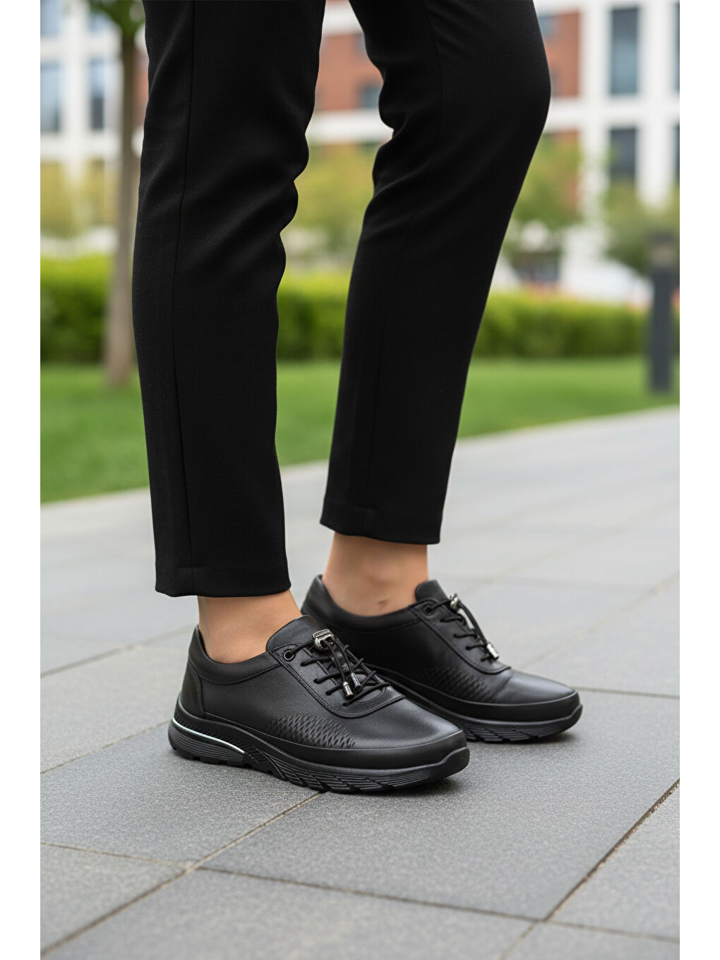 Siyah Hakiki Deri Anatomik Kadın Casual Ayakkabı PLV020 Z-2