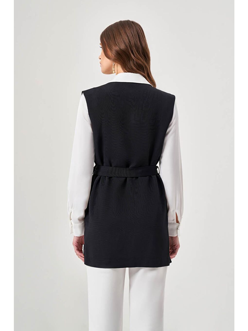 Keten Dokulu Cepli Siyah Yelek-3