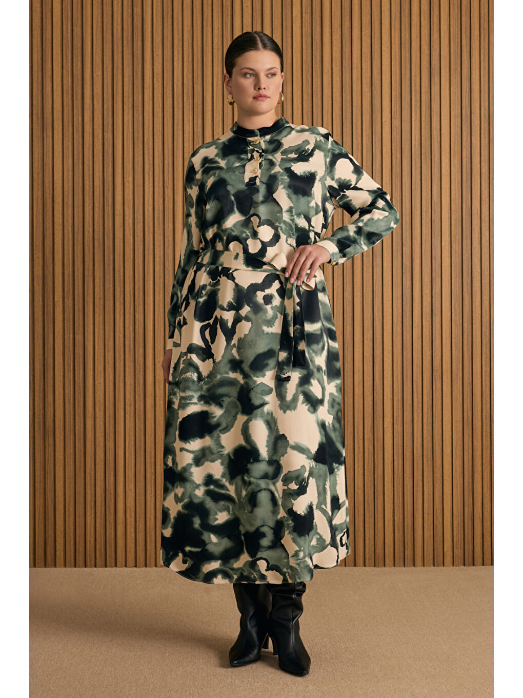 Yeşil Desenli Elbise