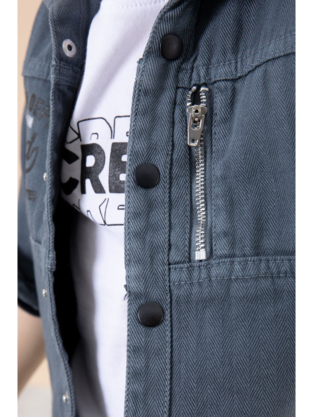 Erkek Çocuk İndigo Fermuar Cepli Yazı Baskılı Tişörtlü Ceket 20089-3