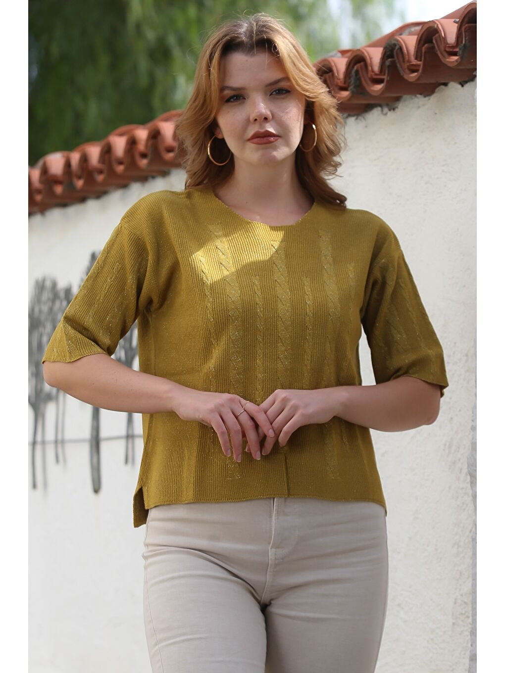 Sarı Hardal Rengi Yuvarlak Yaka Kısa Kol Örgü Desenli Yırtmaçlı Triko Bluz 56 59-2