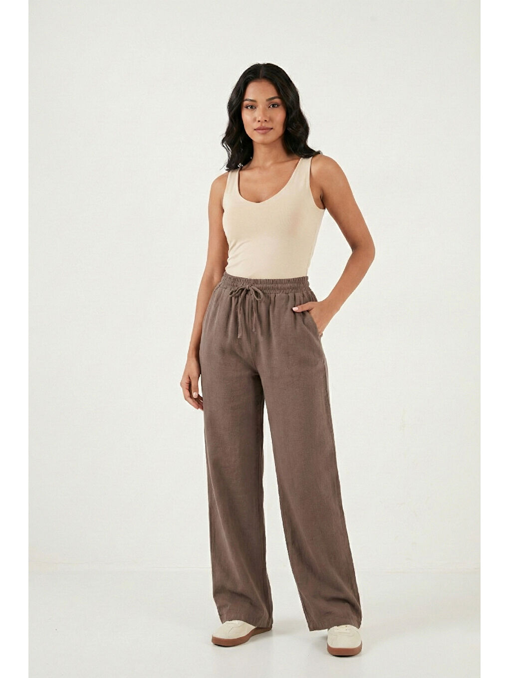 Kahverengi Pamuklu Relaxed Fit Yüksek Bel Bol Paça Kadın Pantolon 668YP5118-2