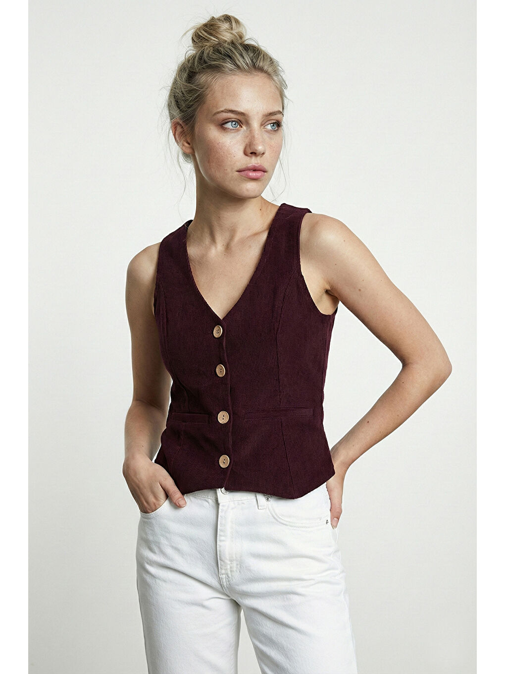 Mürdüm Fittili Regular Fit V Yaka Düğmeli Kadın Yelek 5866559-1