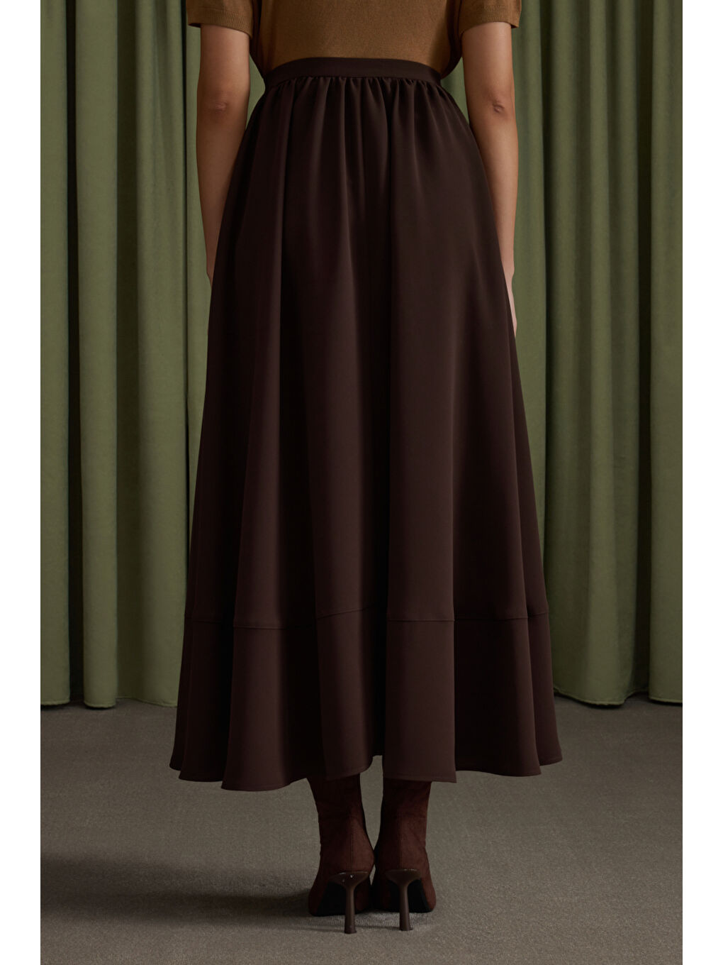 Kahverengi Krep Etek-5