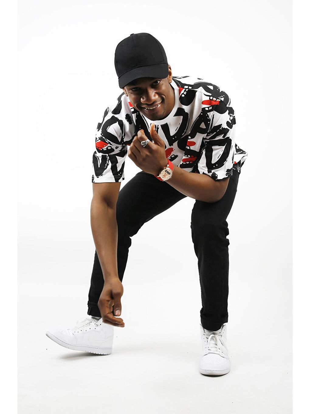 Beyaz Desenli Oversize Tişört 1KXE1-44726-01-3