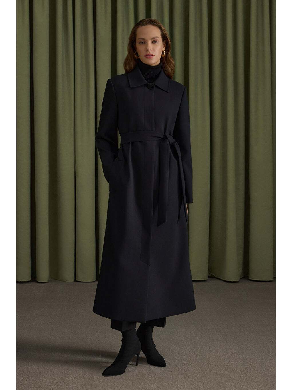 Siyah Dokuma Pardösü-1