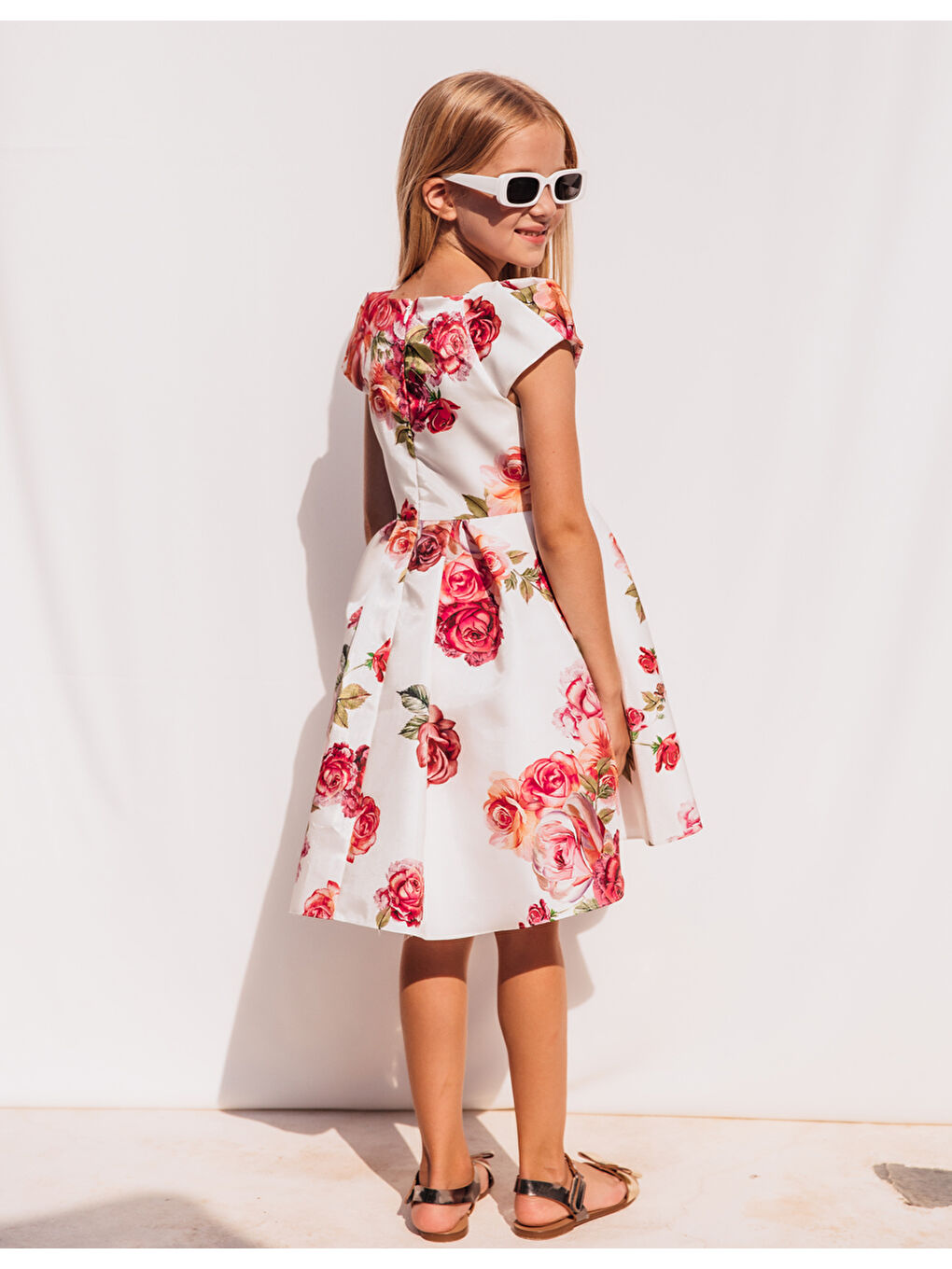 Kırmızı Gül Desenli Özel Kız Çocuk Elbise-2