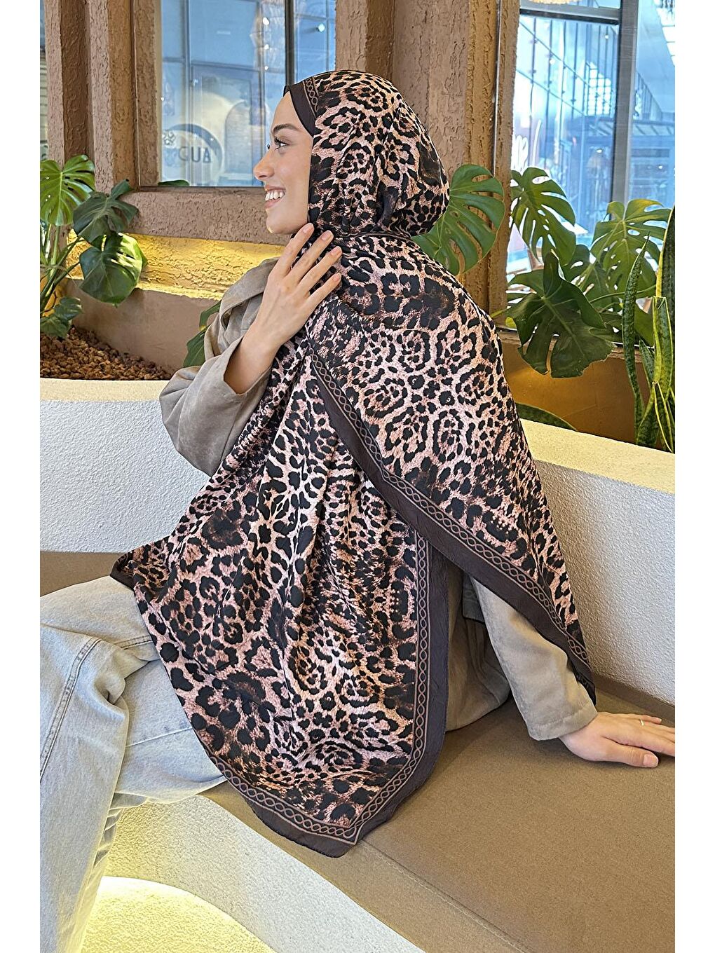Leopar Desen Bambu Şal Acı Kahverengi-3