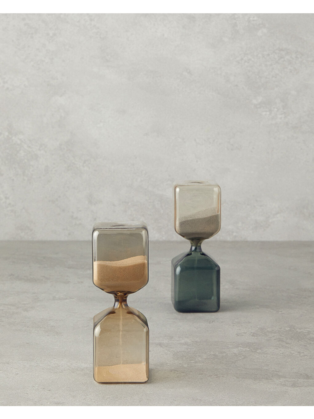 Cubic Cam Kum Saati Bej-2