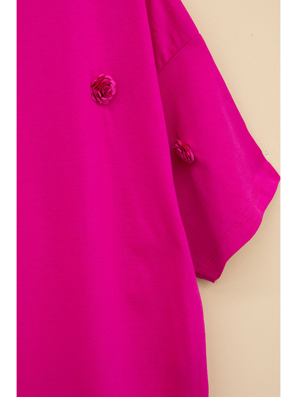 Fuşya Gül Nakış Detaylı Kısa Kol Kız Çocuk Oversize Tişört 20806-2