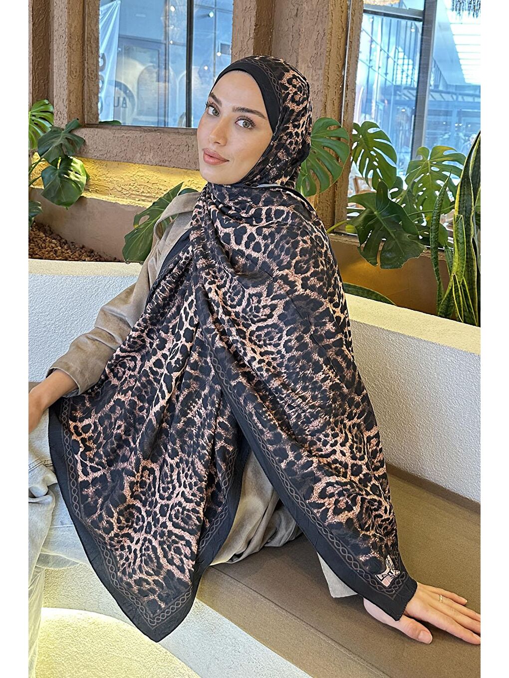 Leopar Desen Bambu Şal Siyah Kahverengi