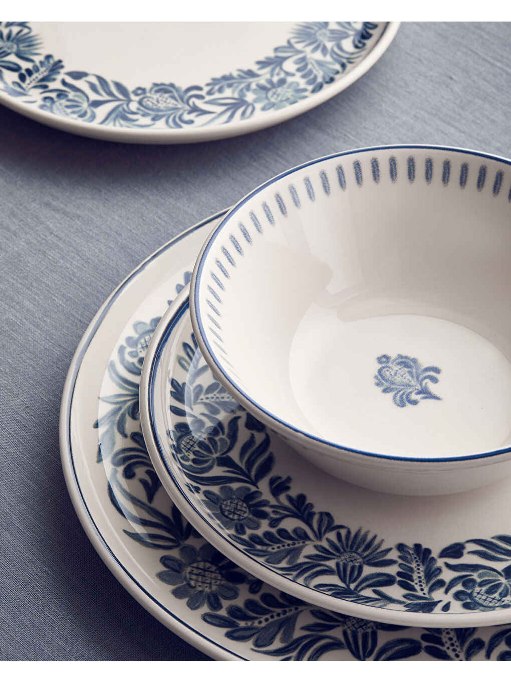 Helis Seramik Yemek Takımı 16 Parça 4 Kişilik Mavi-1