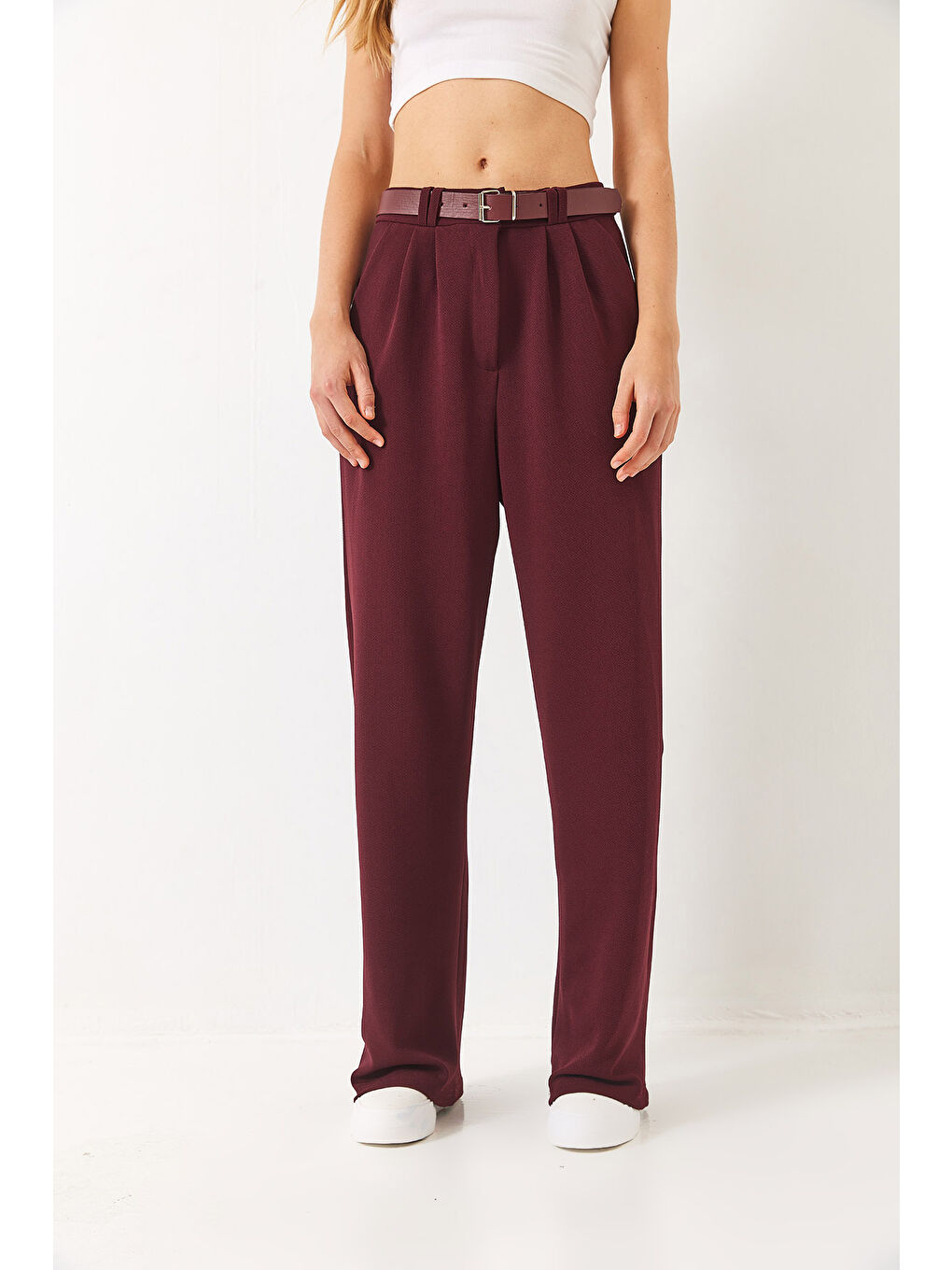 Bordo Kadın Çift Pile Detaylı Kemerli Örme Pantolon-4