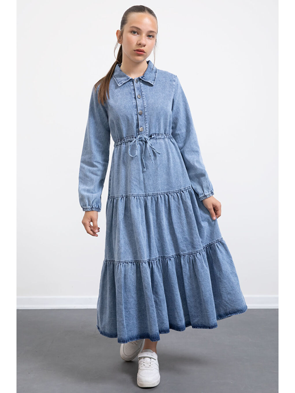 Mavi Uzun Kesim Kuşaklı Kız Çocuk Pileli Jean Elbise 21136