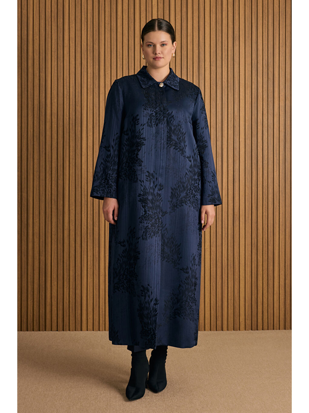 Lacivert Özel Jakar Dokuma Viscon Kumaş Kap-1