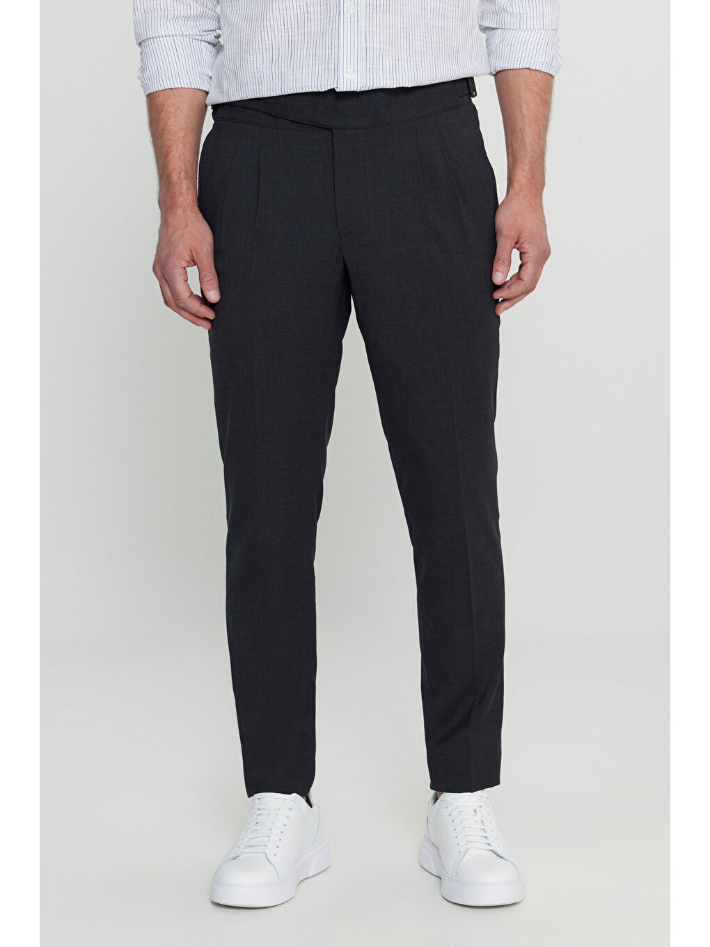 Erkek Gri Slim Fit Dar Kesim Beli Lastikli Yan Cep Rahat Pantolon