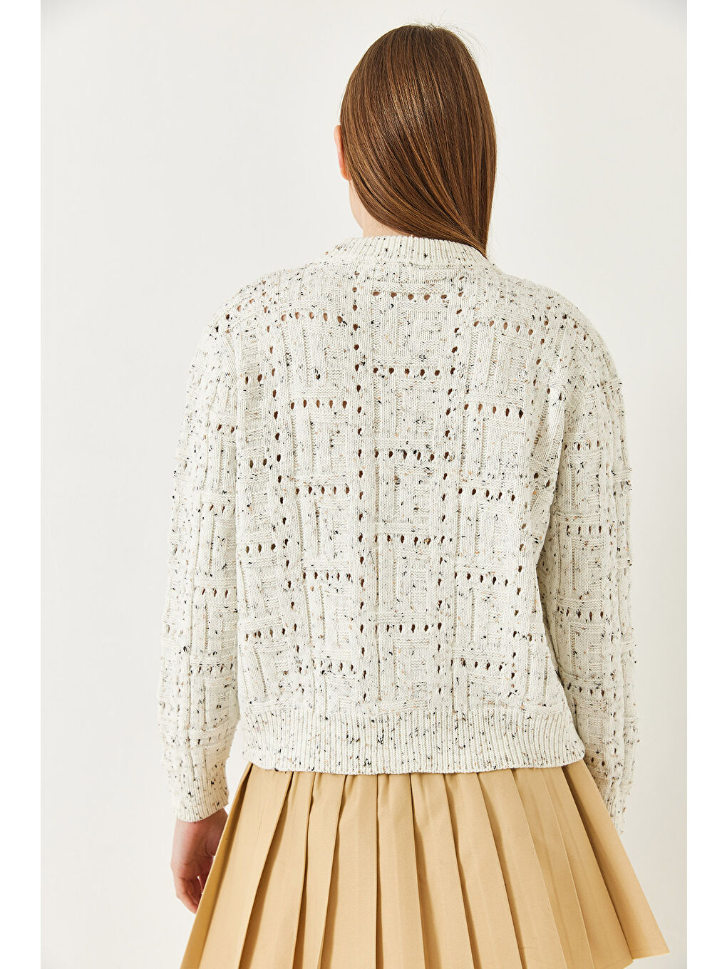 Ekru Kadın Ponponlu Desenli Triko Hırka-5