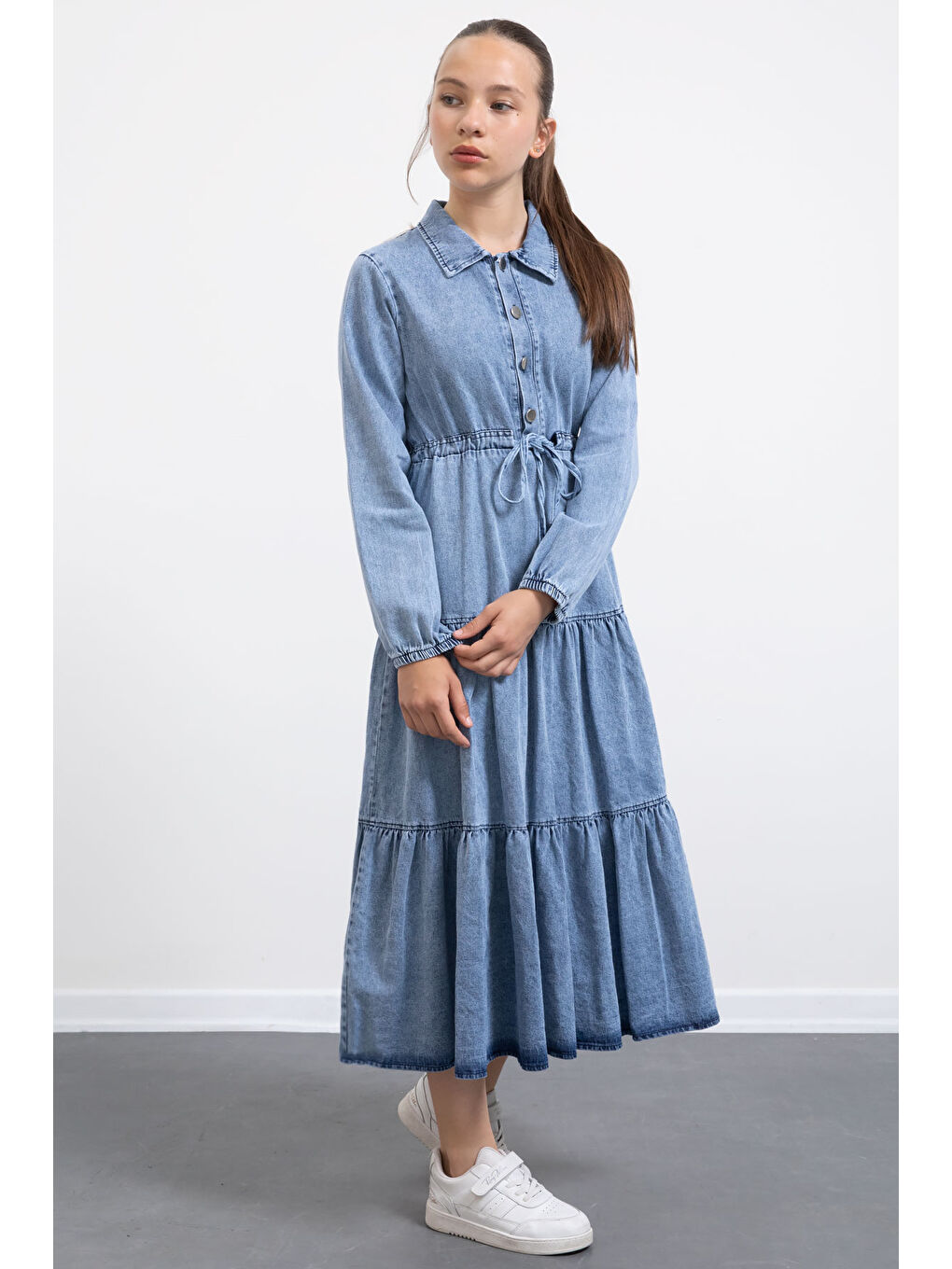 Mavi Uzun Kesim Kuşaklı Kız Çocuk Pileli Jean Elbise 21136-3