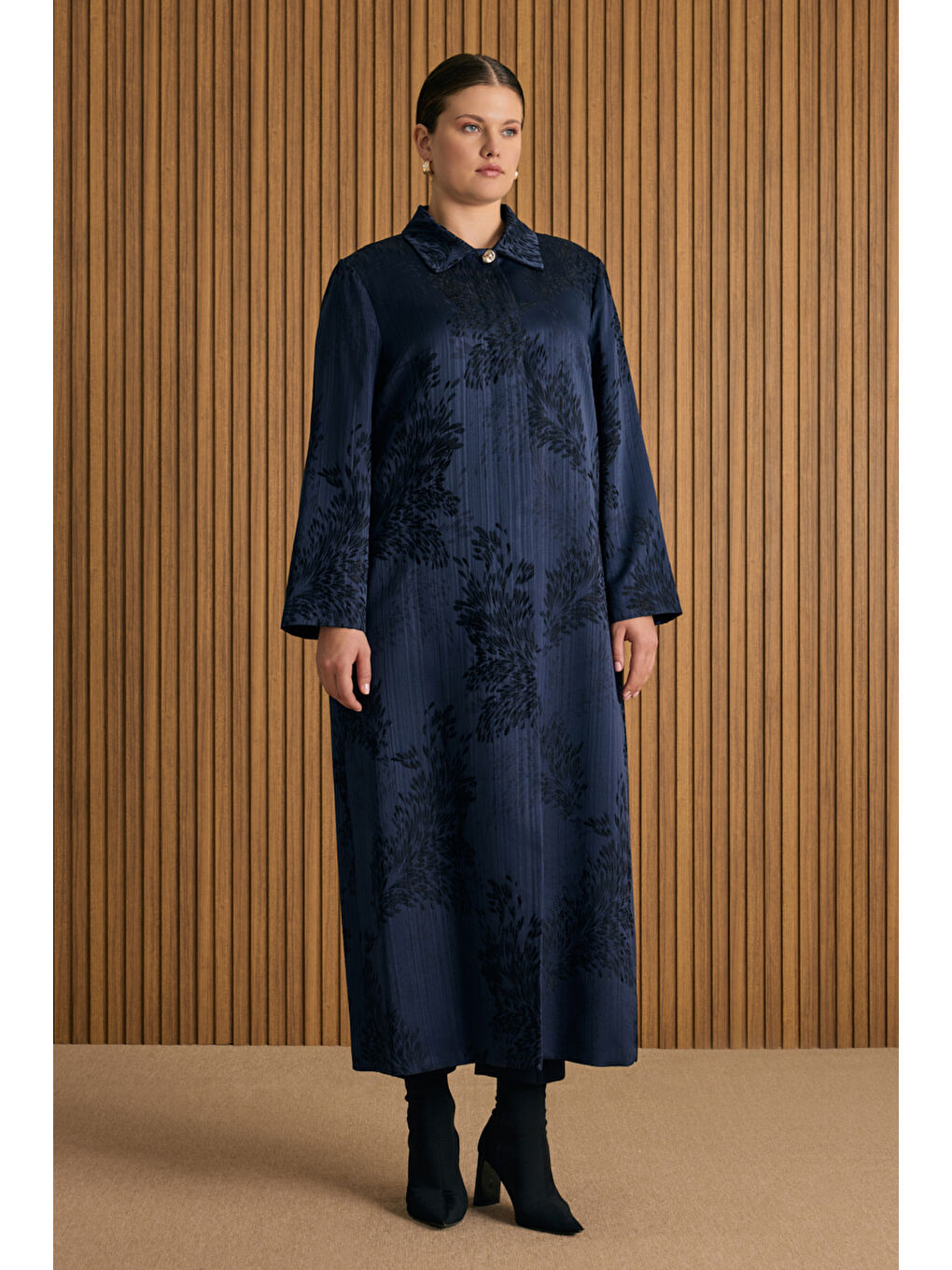 Lacivert Özel Jakar Dokuma Viscon Kumaş Kap-2