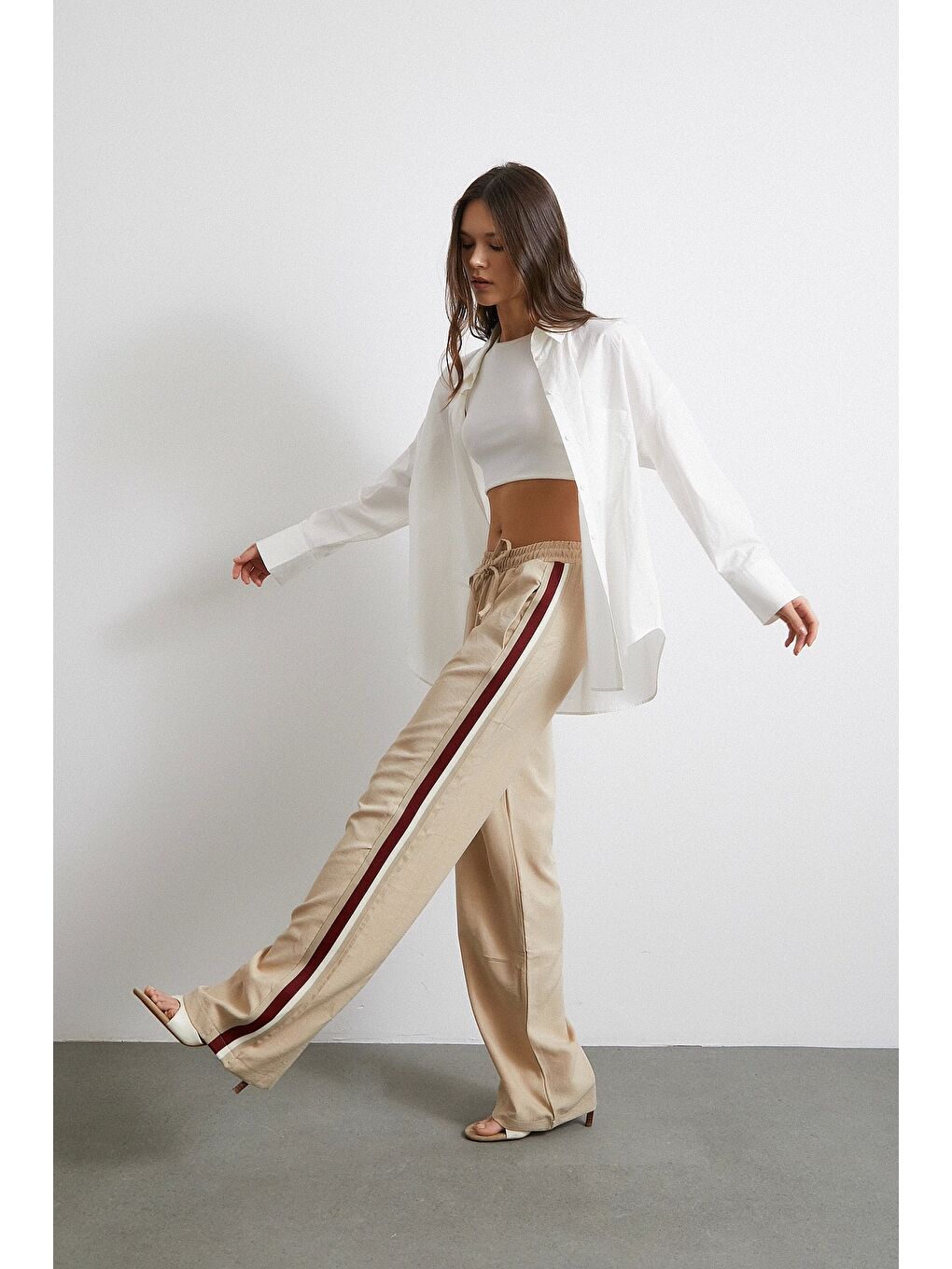 Beli Lastikli Çift Şeritli Pantolon Bej-3