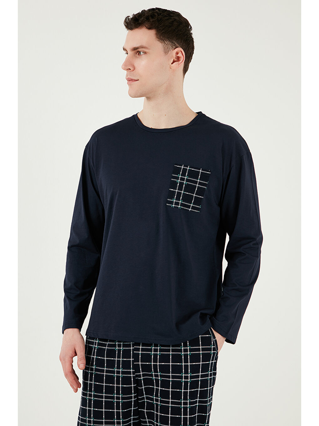 Lacivert Ekoseli Cepli Beli Lastikli %100 Pamuk Regular Fit Erkek Pijama Takımı 6572001-2