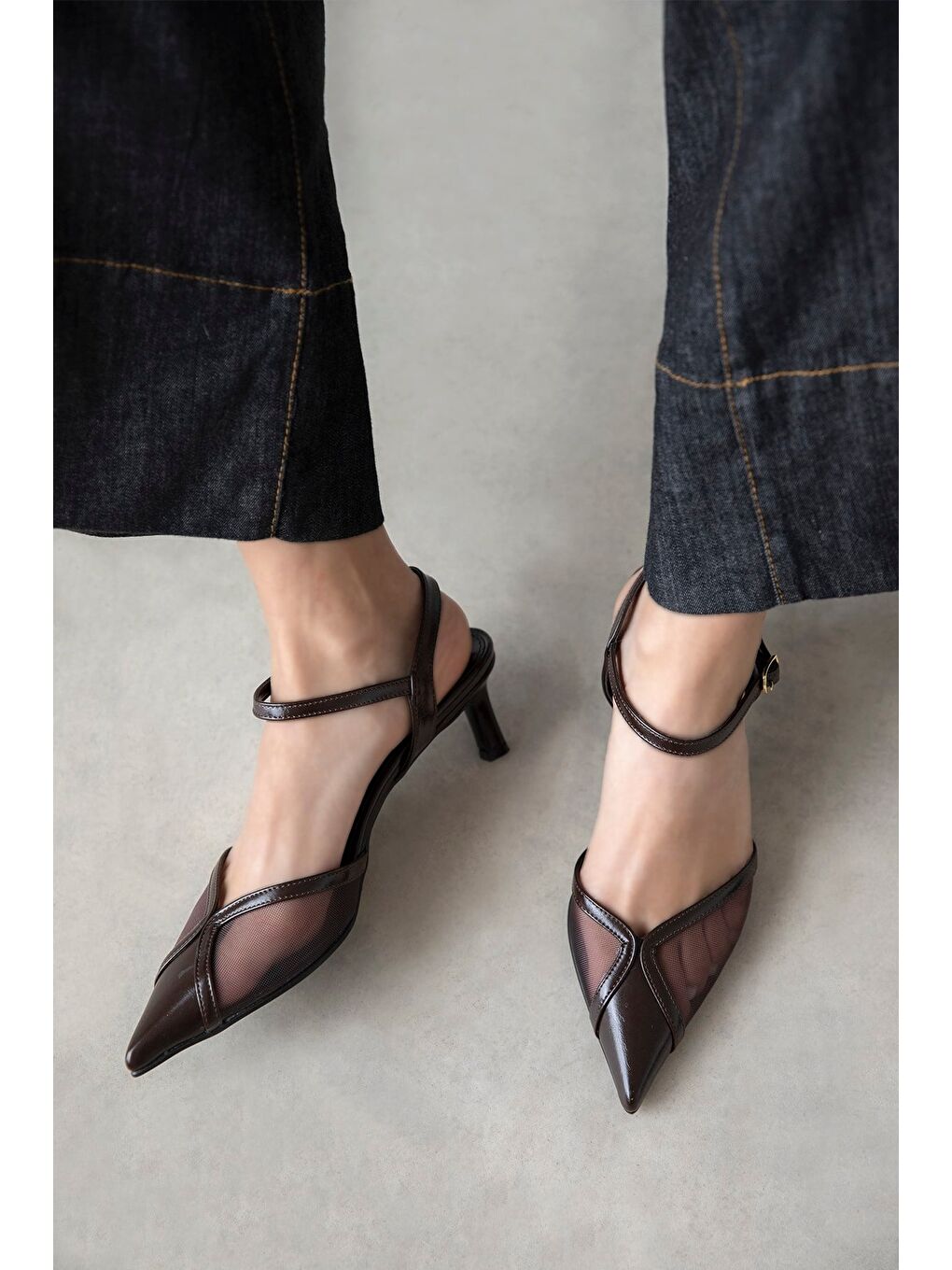 Kahverengi Desira Kadın Topuklu File Detay Kırışık Deri Ayakkabı Kahve