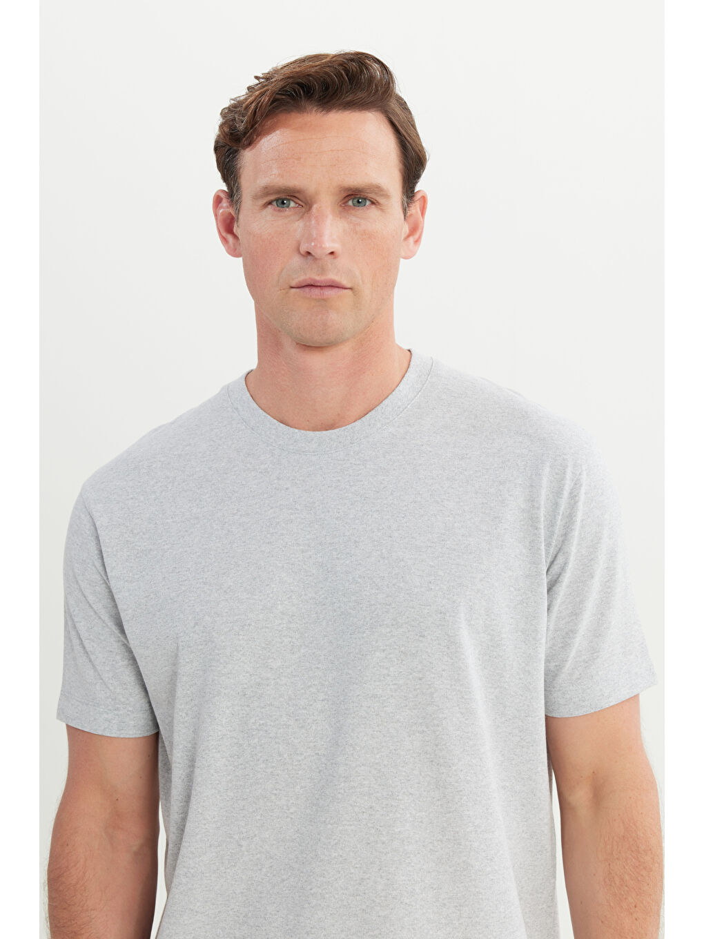 Erkek Gri Melanj Pamuklu Modern Fit Rahat Kesim Bisiklet Yaka Tişört-3