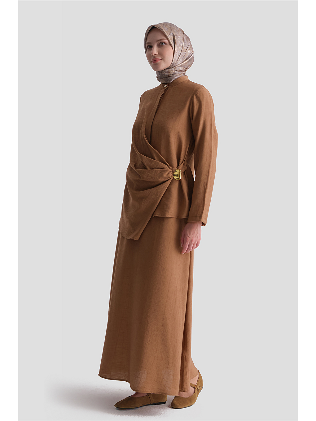 Kahverengi Aksesuar Detaylı Takım Camel-1