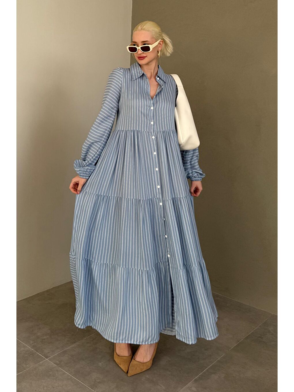 Mavi Düğmeli Puantiyeli Uzun Elbise Mg2404-1