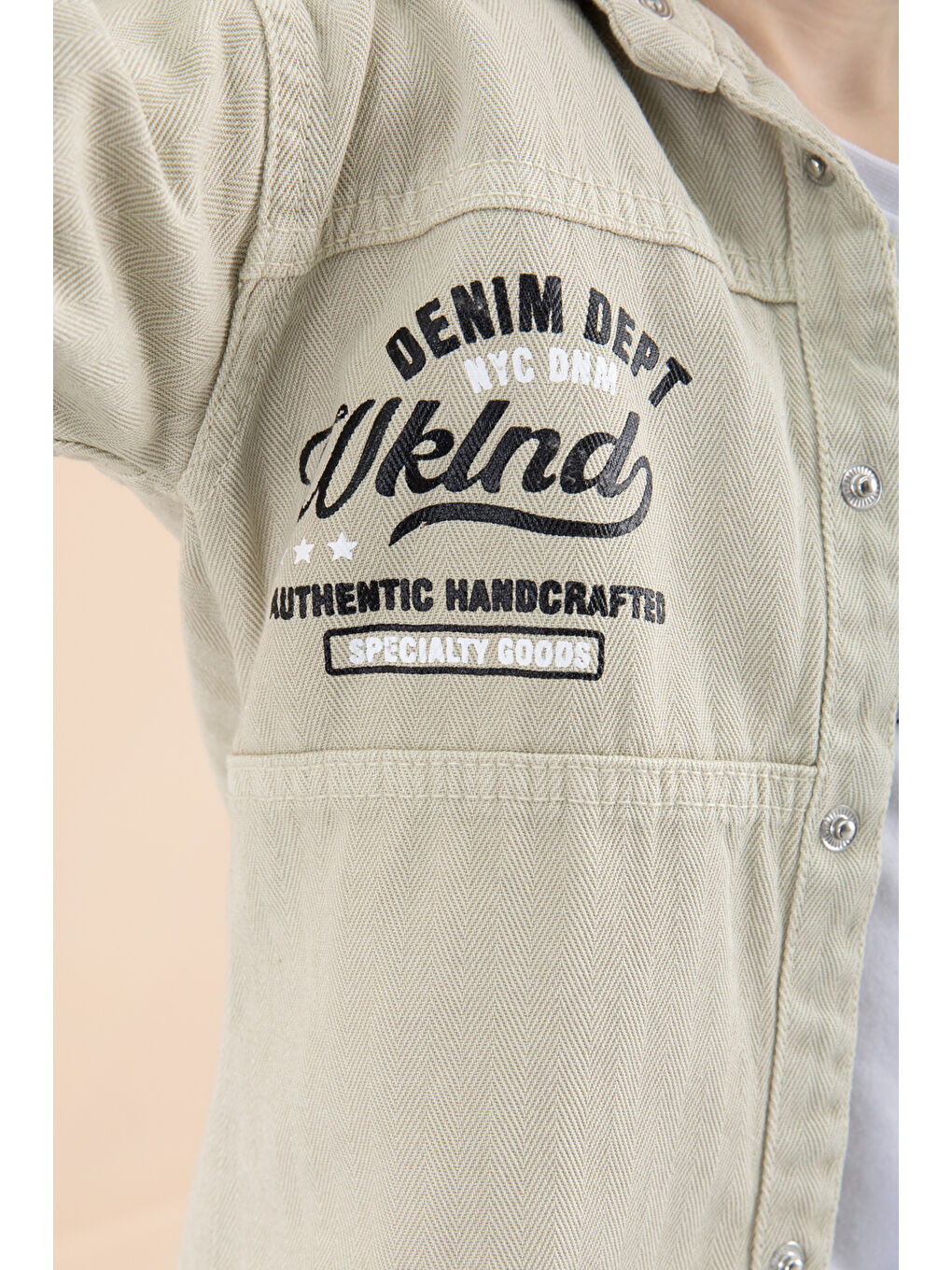 Erkek Çocuk Bej Fermuar Cepli Yazı Baskılı Tişörtlü Ceket 20090-4