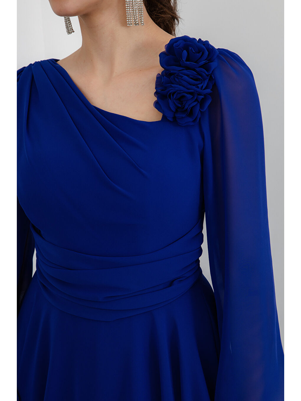 Mavi Kadın Saks Çiçek Detaylı Midi Abiye Elbise-3