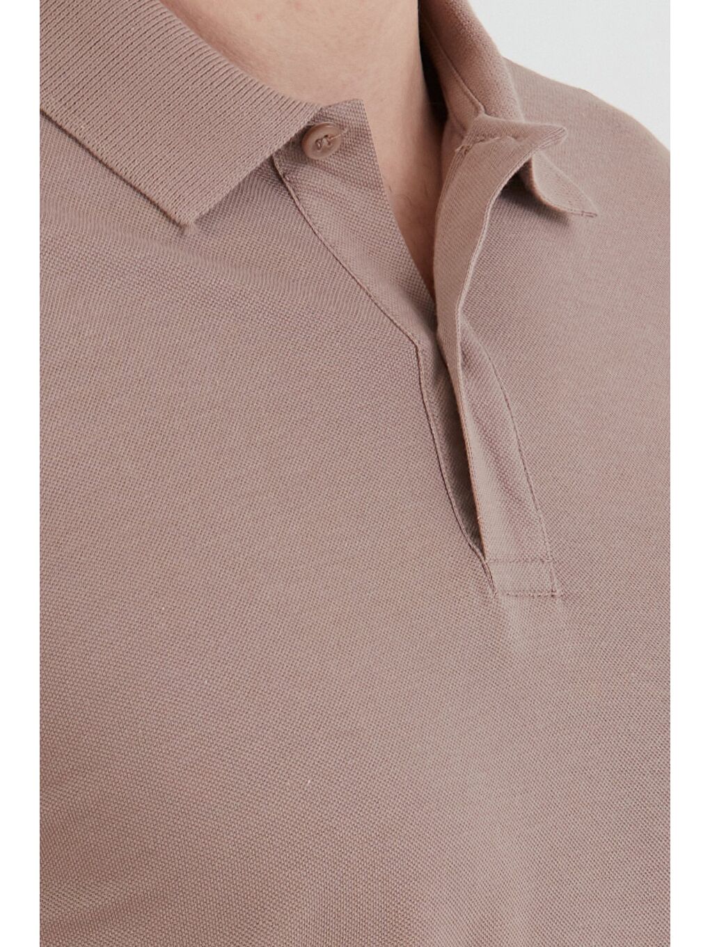 Bej Basic Polo Yaka Yarım Düğmeli Tişört-4