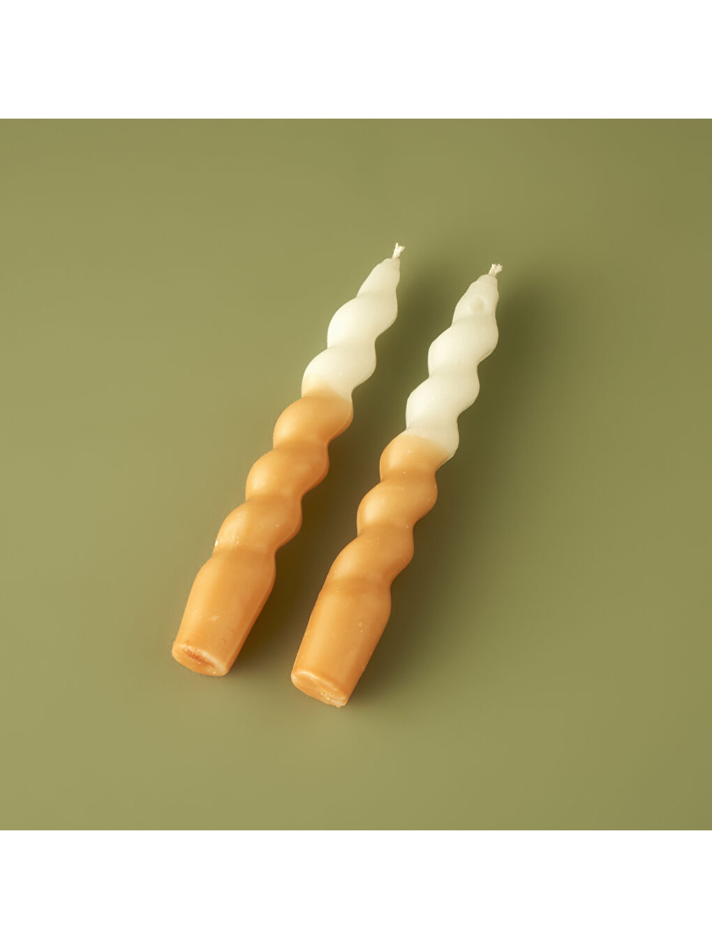 Sarı Hill Yarım Boyalı Burgulu Şamdan Mum 2'li Hardal (18x2 cm)