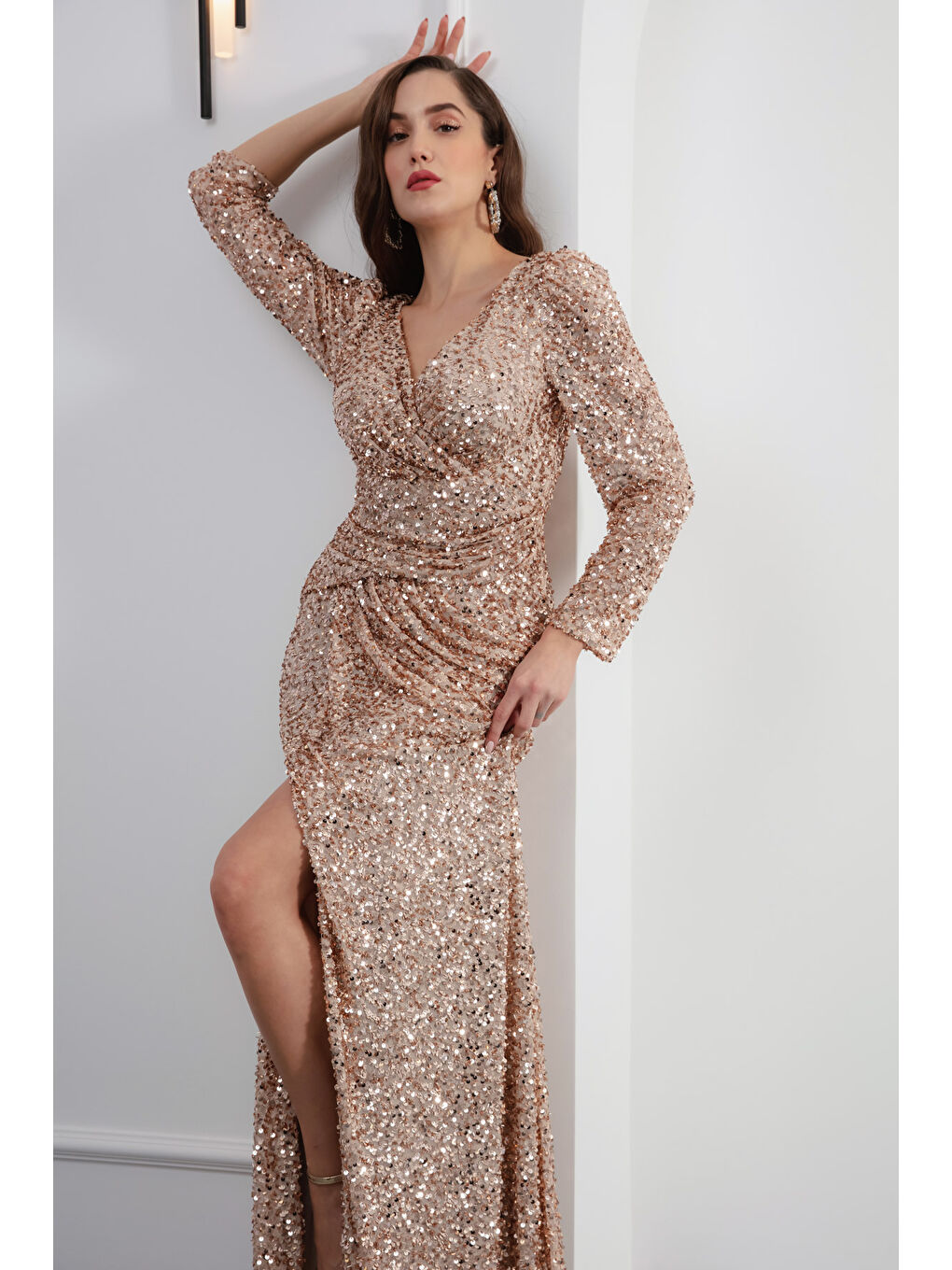 Sarı Kadın Gold Kruvaze Yaka Pul Payet Uzun Abiye Elbise-1