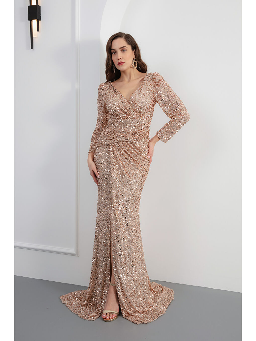 Sarı Kadın Gold Kruvaze Yaka Pul Payet Uzun Abiye Elbise-2