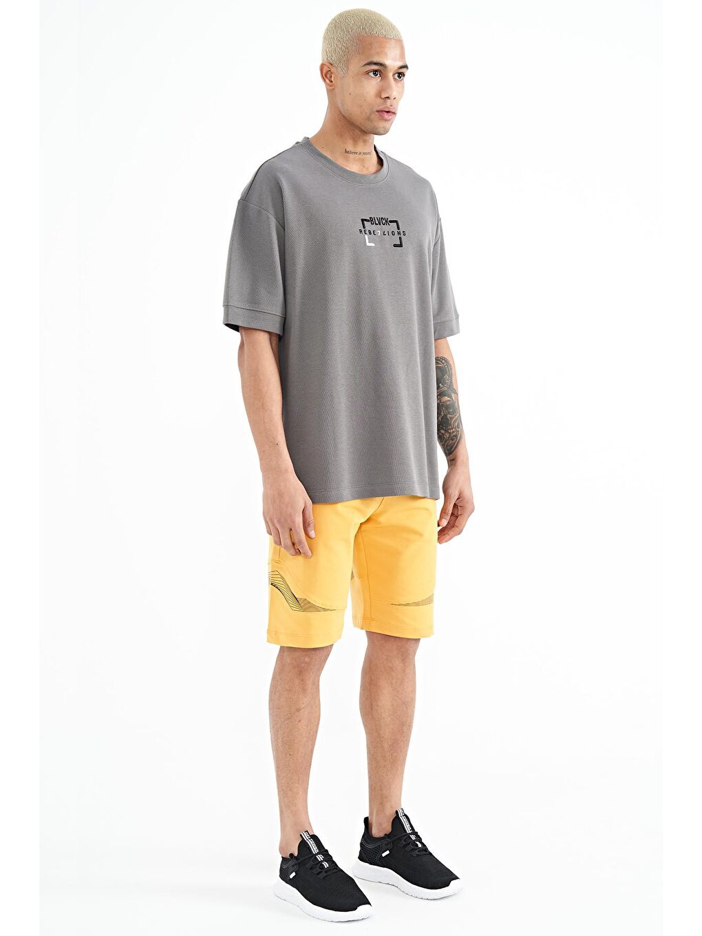 Sarı Hardal Yan Cep Gizli Fermuarlı Baskılı Standart Kalıp Erkek Şort - 81253-4