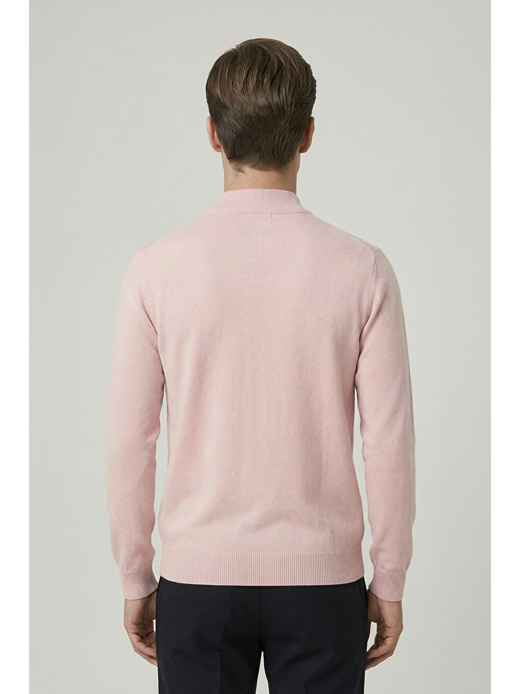 Pembe Standart Fit Pudra Yün Karışımlı Yarım Balıkçı Yaka Düz Desen Triko Kazak-3