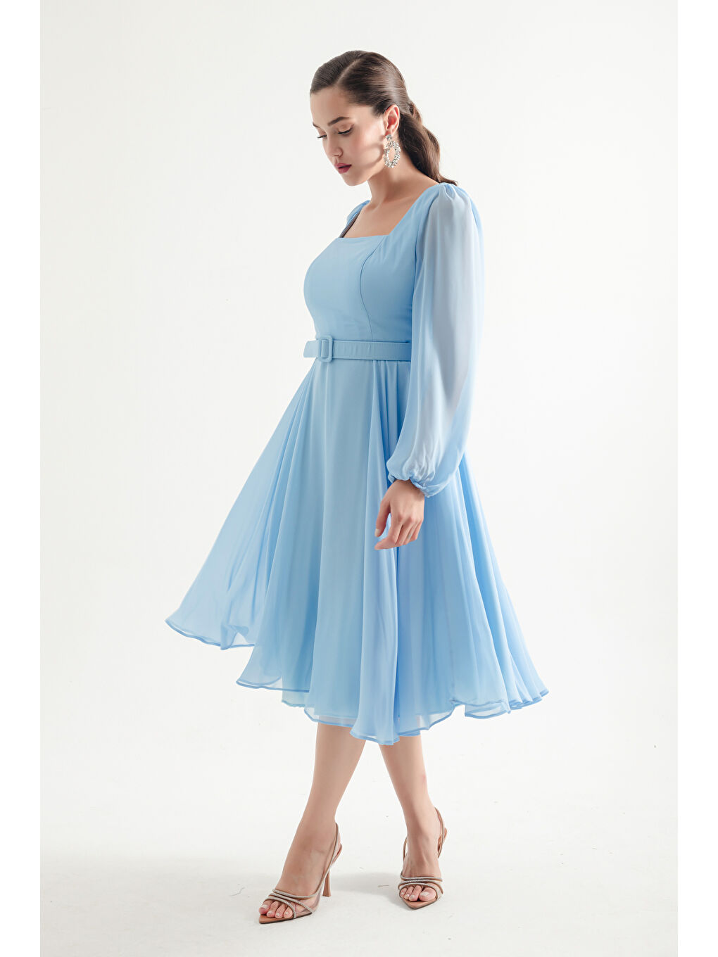 Kadın Bebe Mavi Kare Yaka Kemerli Midi Şifon Abiye Elbise-3