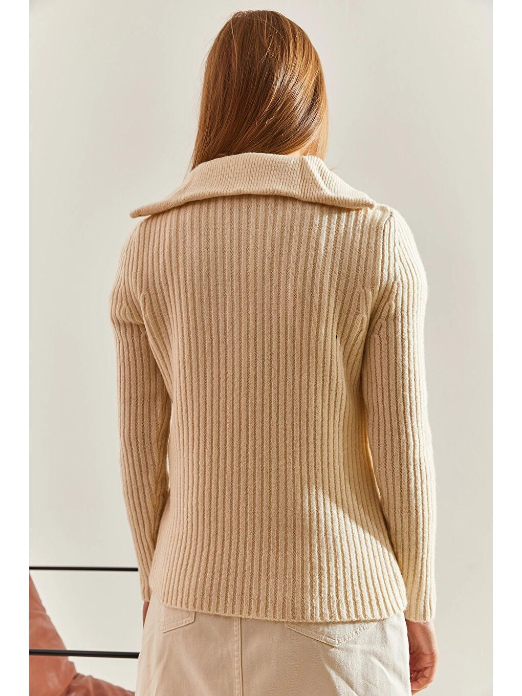 Ekru Kadın Balıkçı Yaka Fermuarlı Triko Kazak-2